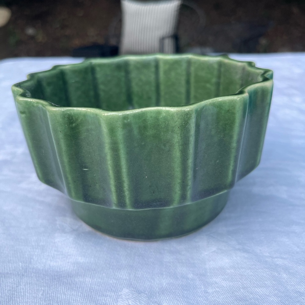 McCoy Pottery by Brush Green Ceramic Fluted Planter Bowl